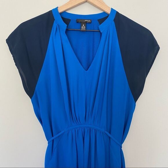 Aqua Small Blue Two Tone Short Sleeve Silky Dress - Picture 2 of 8